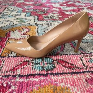 Stuart Weitzman Patent Nude Pump Heel (8.5)